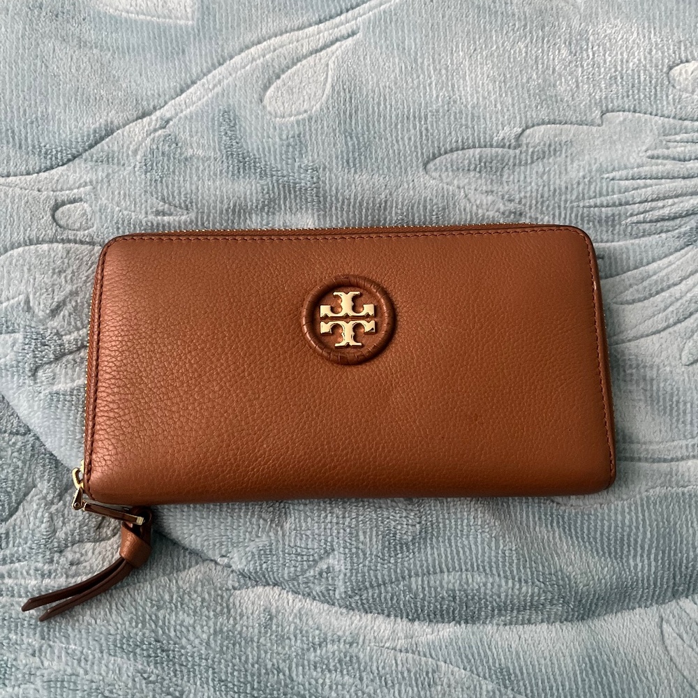 Tory Burch Wallet